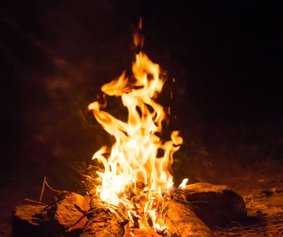 Bonfire – $100 hourly, enjoy a relaxing fire by one of our firepits, tended by a staff member. S’mores are not provided, but are encouraged!
